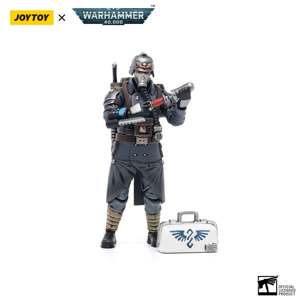[PRÉ-RESERVA] Warhammer 40k Action Figure 1/18 Death Korps of Krieg Veteran Squad Guardsman Medic 10 cm